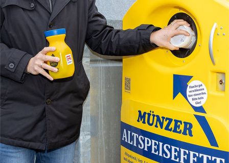 muenzer_collect.jpg